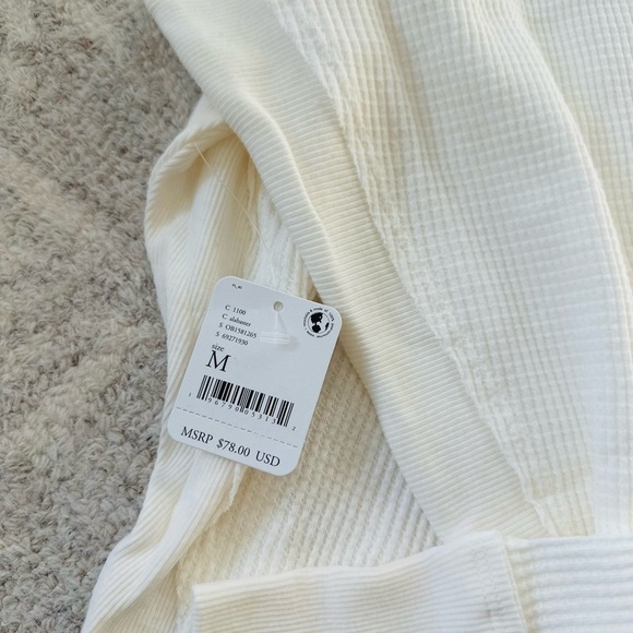 Free People Santa  Clara size M (Cream/alabaster, green) Size S in black - Picture 7 of 8